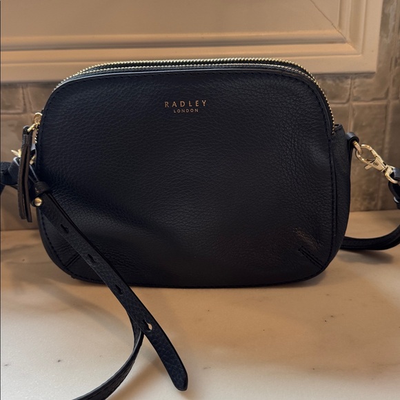 RADLEY LONDON Handbags - Radley Dukes Place Zip Top Cross Body Bag, Navy